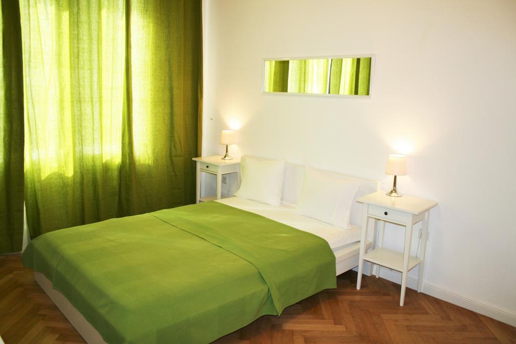 Apartment Lea Praag Buitenkant foto