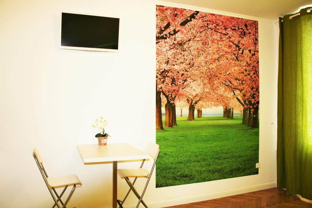 Apartment Lea Praag Buitenkant foto