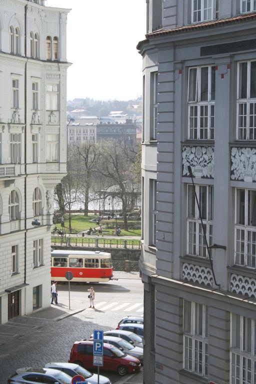 Apartment Lea Praag Buitenkant foto